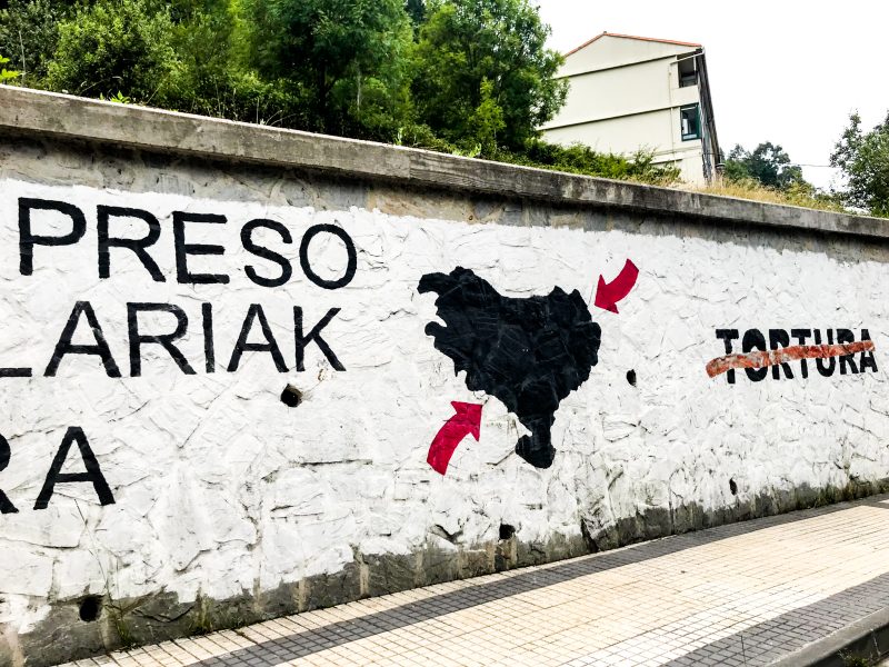 Murales indipendentista a ovest di Donostia