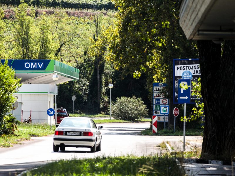 Cartello di ingresso in Slovenia